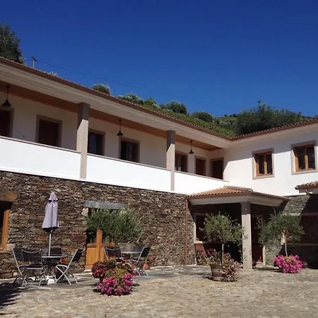 Quinta Madureira Lantgård Alfoloes