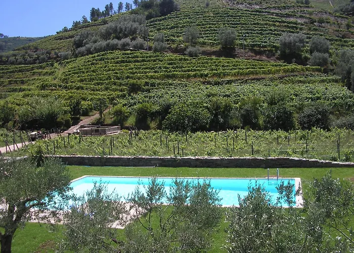 مزرعة للإقامة Quinta Madureira